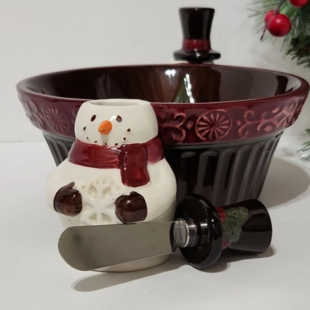Grasslands Road Snowman Christmas 